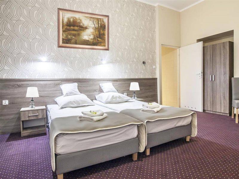 Hotel Maximum Красков Екстериор снимка